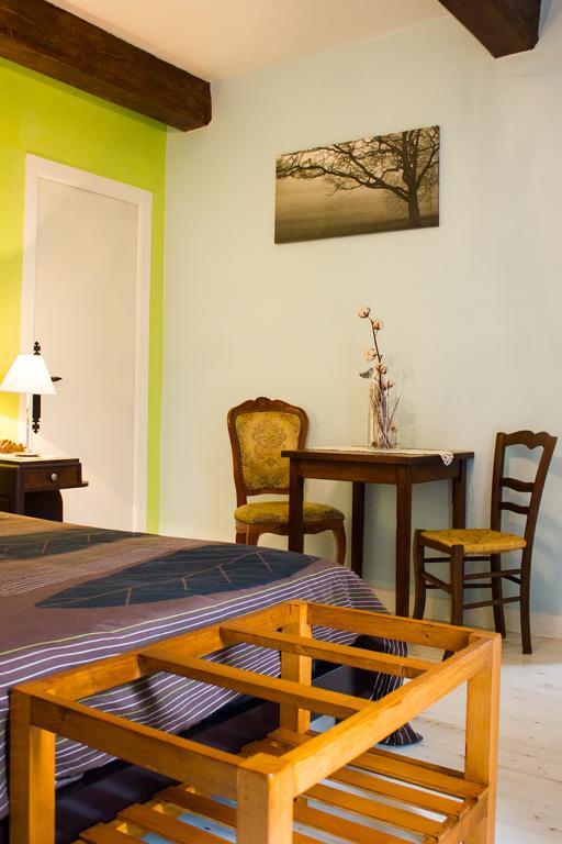 Aux Ronzieres Pouilly-sous-Charlieu Quarto foto